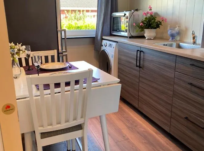 Comfortable In A Quiet Area In The Center *